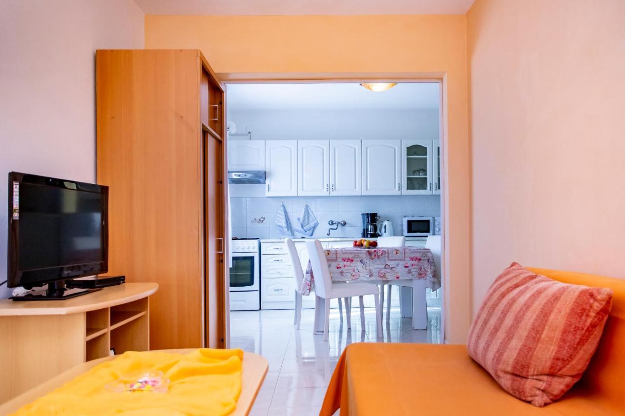 Apartmani Jurman Matohanci Екстериор снимка