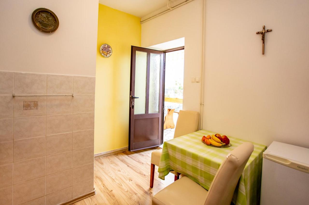 Apartmani Jurman Matohanci Екстериор снимка