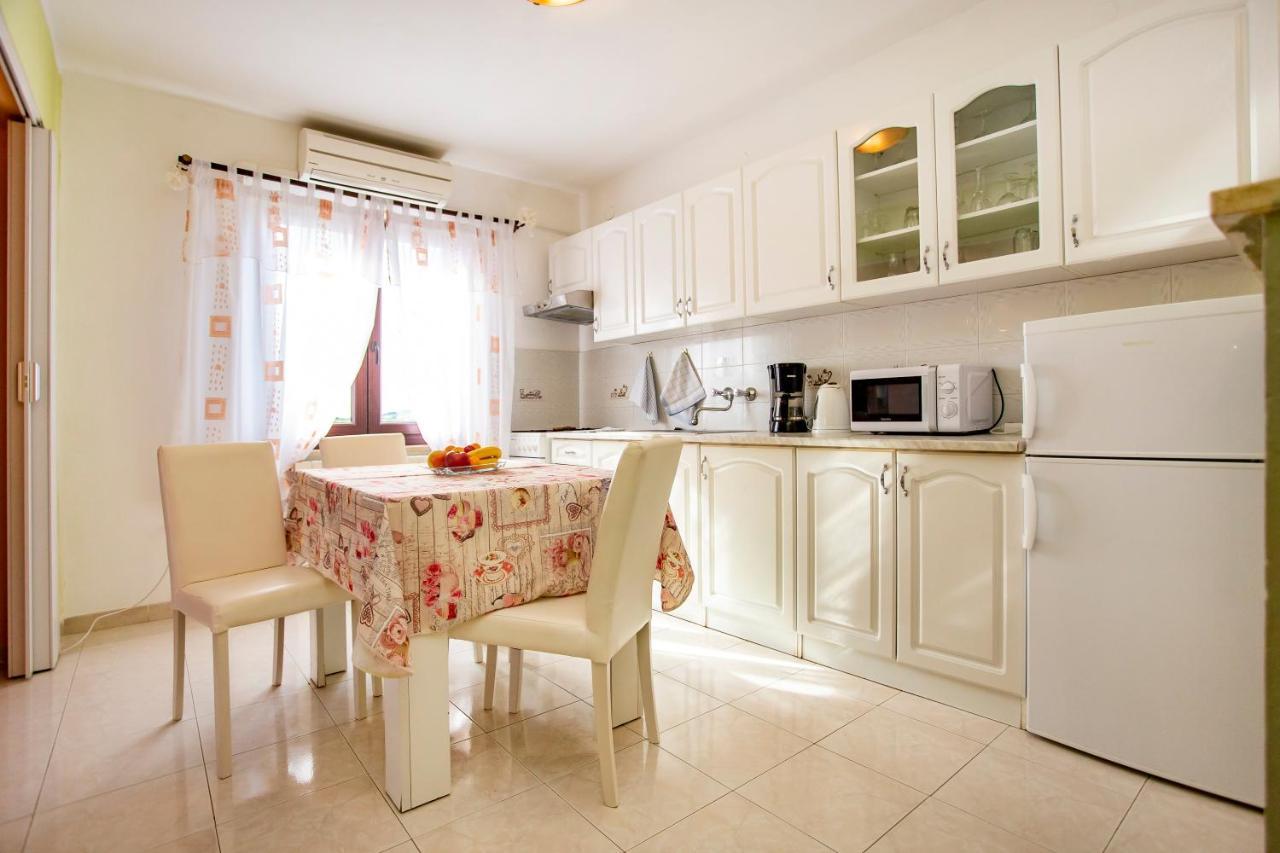 Apartmani Jurman Matohanci Екстериор снимка